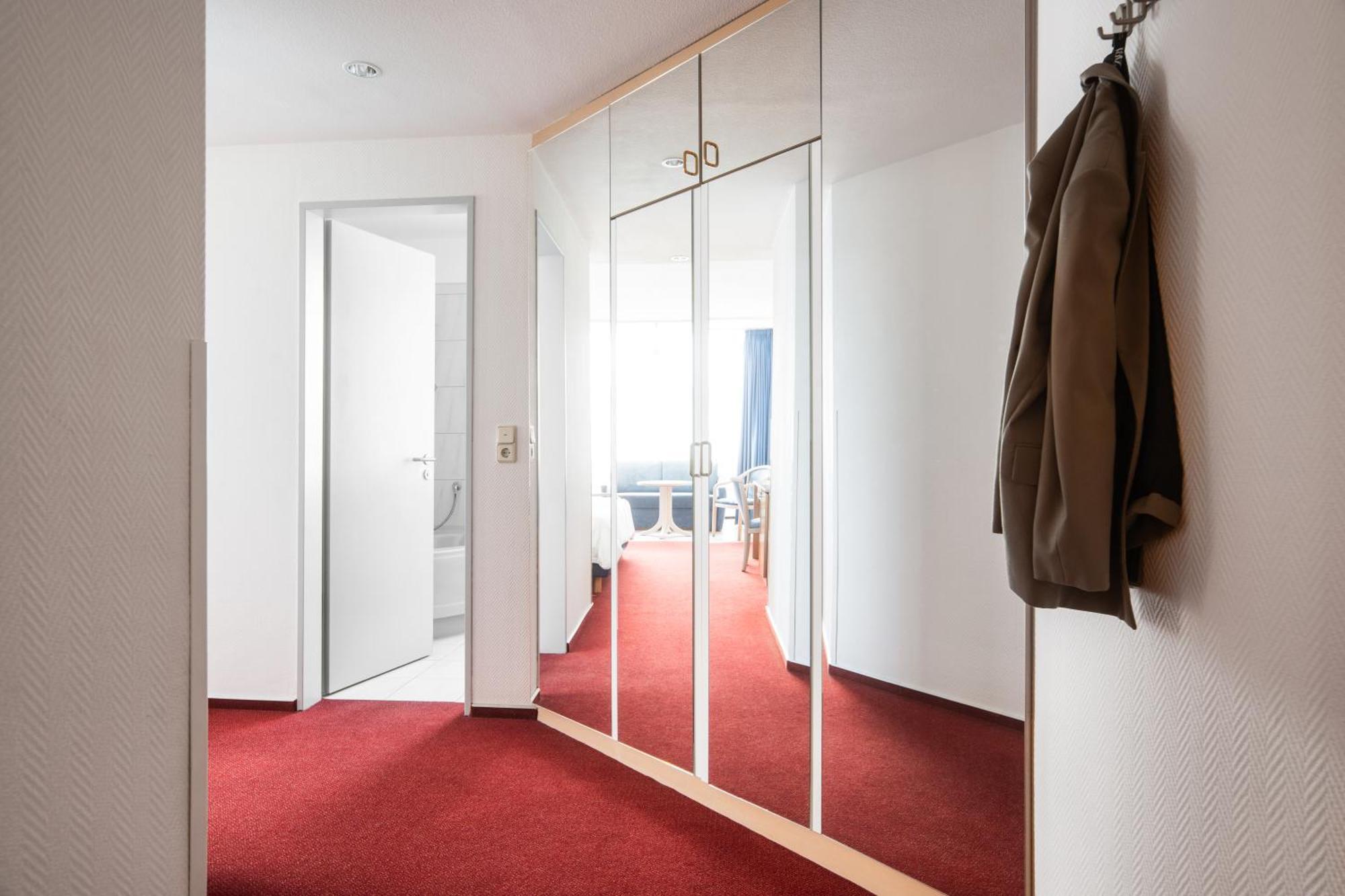 Best Western Hotel Heide Ольденбург Экстерьер фото